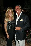 Leslie Levin, Mike McClung<br> at Bobby Campbell's Hollywood Legends party to benefit The ARC foundatiion at this Boca Raton residence on 11-13-05. photo by Rob Rich copyright 2005 516-676-3939 robwayne1@aol.com 