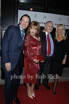 DSC_0141 Percy Gibson, Joan Collins, Tricia Walsh Smith and Phil